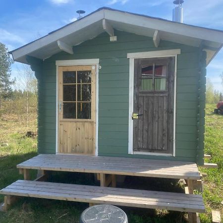 Niiralan Tila : Starlite Cabin Laitila Kültér fotó