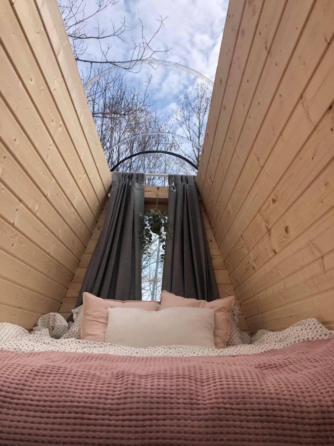 Niiralan Tila : Starlite Cabin Laitila Kültér fotó