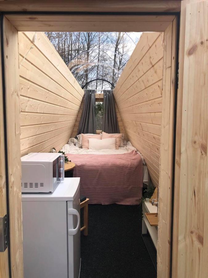 Niiralan Tila : Starlite Cabin Laitila Kültér fotó